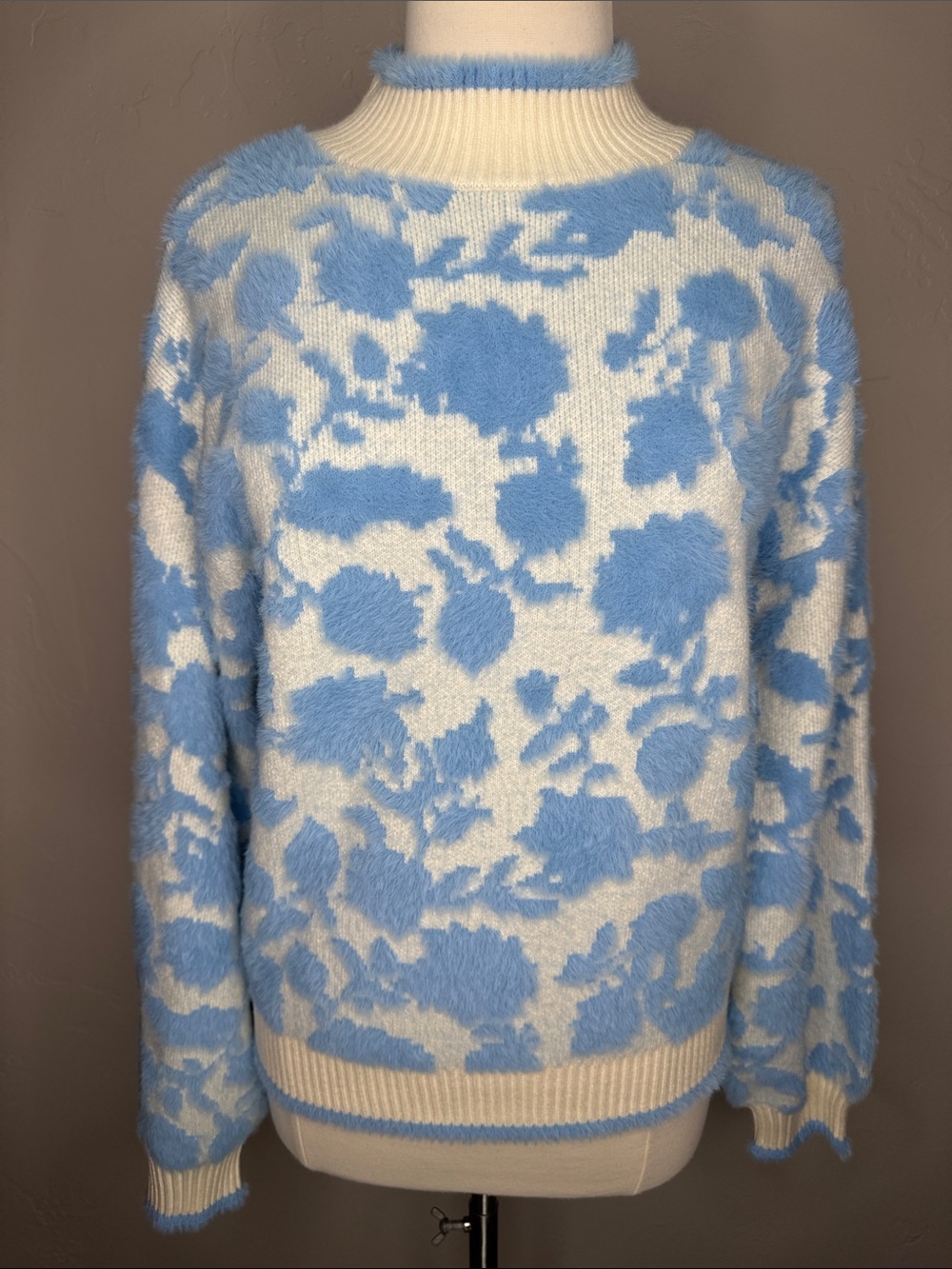 Exclusive Piper & Scoot Cozy Floral Fuzzy Crewneck Sweater Blue and Cream Ivory
